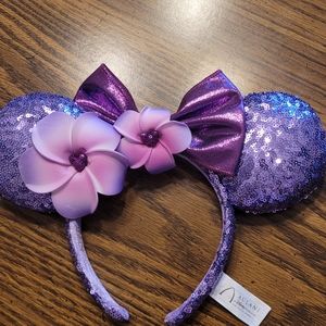 Disney's Aulani Minnie Mouse headband